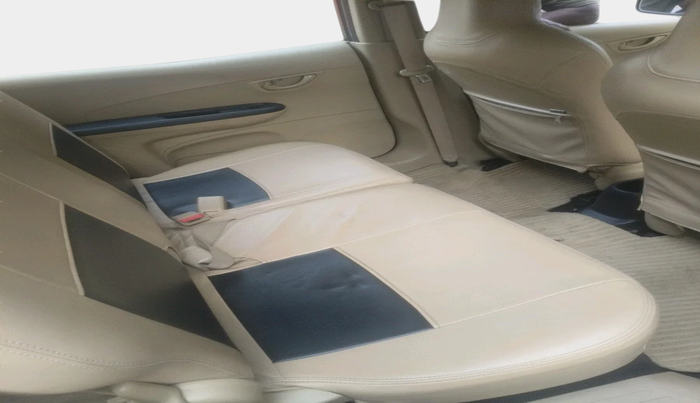 2015 Honda Mobilio 1.5L I-DTEC S, Diesel, Manual, 65,350 km, interior