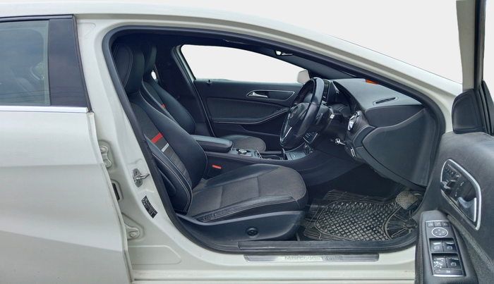 2013 Mercedes Benz A Class A180 CDI STYLE, Diesel, Automatic, 54,229 km, interior