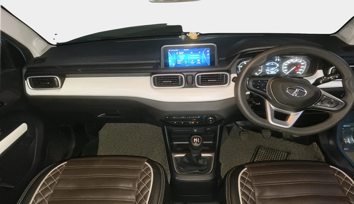 2023 Tata PUNCH ACCOMPLISHED MT, Petrol, Manual, 48,877 km, interior