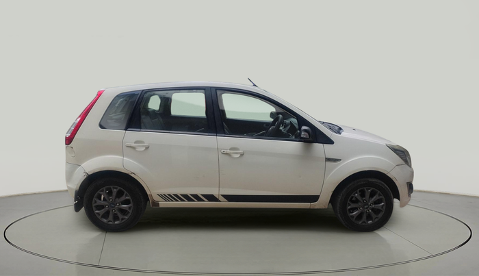 2014 Ford Figo TITANIUM 1.4 DIESEL, Diesel, Manual, 1,52,480 km, exterior