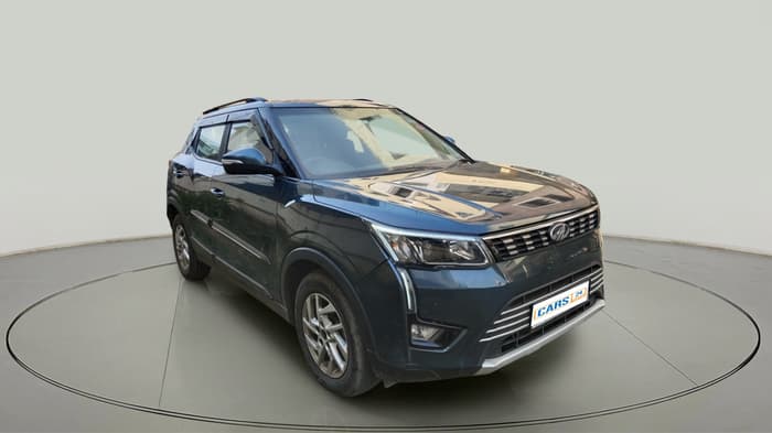 2022 Mahindra XUV300 W8 1.5 DIESEL, Diesel, Manual, 57,233 km, exterior