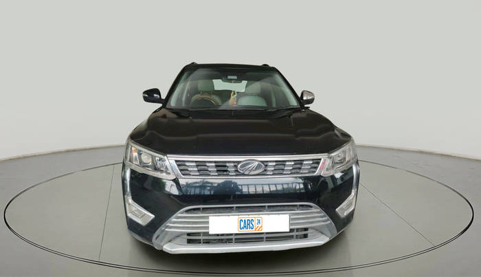 2020 Mahindra XUV300 W8 (O) 1.2 PETROL, Petrol, Manual, 77,908 km, exterior