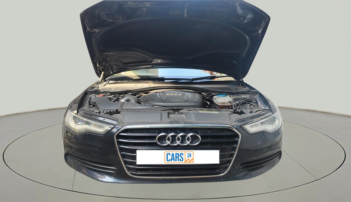 2013 Audi A6 2.0 TDI PREMIUM, Diesel, Automatic, 2,03,699 km, exterior