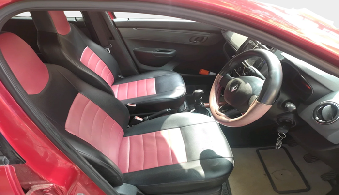 2017 Renault Kwid RXT 1.0, Petrol, Manual, 47,760 km, interior