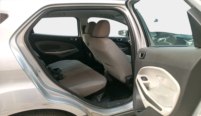 2017 Ford Ecosport TITANIUM 1.5L DIESEL, Diesel, Manual, 1,63,330 km, interior