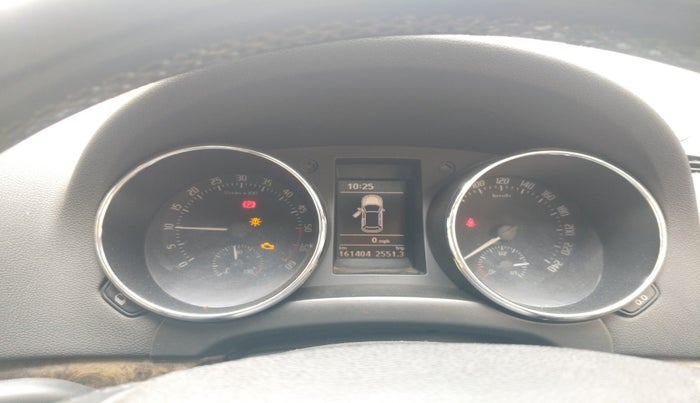 2011 Skoda Yeti ELEGANCE 2.0 TDI CR 4X4, Diesel, Manual, 1,61,404 km, interior