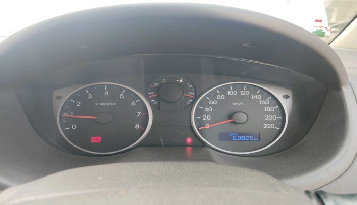 2012 Hyundai i20 SPORTZ 1.2, Petrol, Manual, 63,826 km, interior