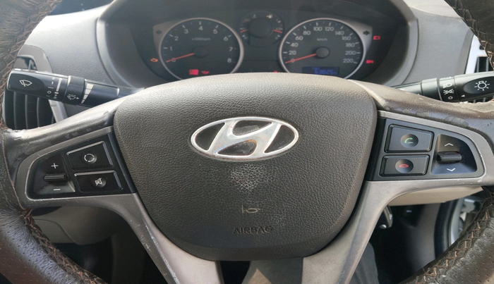 2012 Hyundai i20 SPORTZ 1.2, Petrol, Manual, 63,826 km, interior