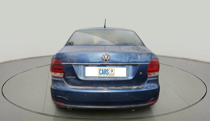 2017 Volkswagen Vento COMFORTLINE 1.6, Petrol, Manual, 1,16,100 km, exterior