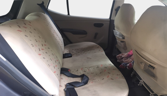 2011 Hyundai i10 ERA 1.1, Petrol, Manual, 18,488 km, interior