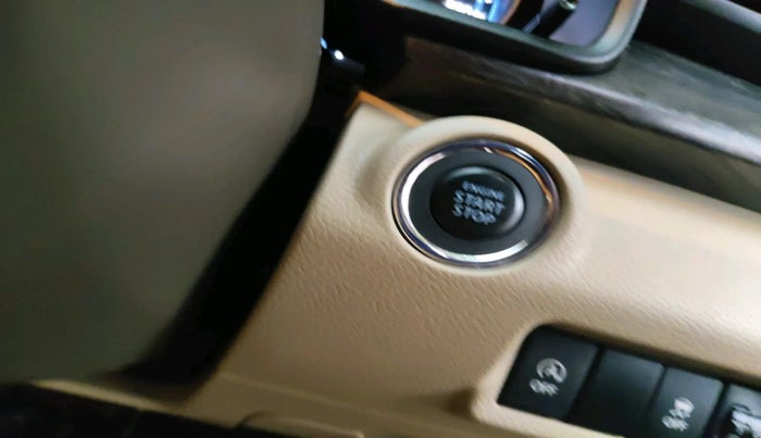 2022 Maruti Ertiga ZXI SHVS, Petrol, Manual, 19,617 km, interior