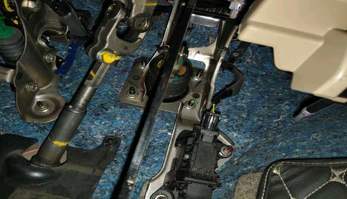 2022 Maruti Ertiga ZXI SHVS, Petrol, Manual, 19,617 km, interior