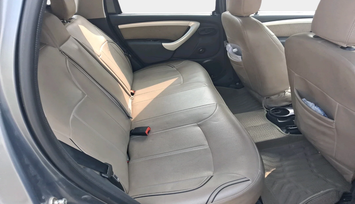 2014 Renault Duster 85 PS RXL DIESEL, Diesel, Manual, 1,07,180 km, interior