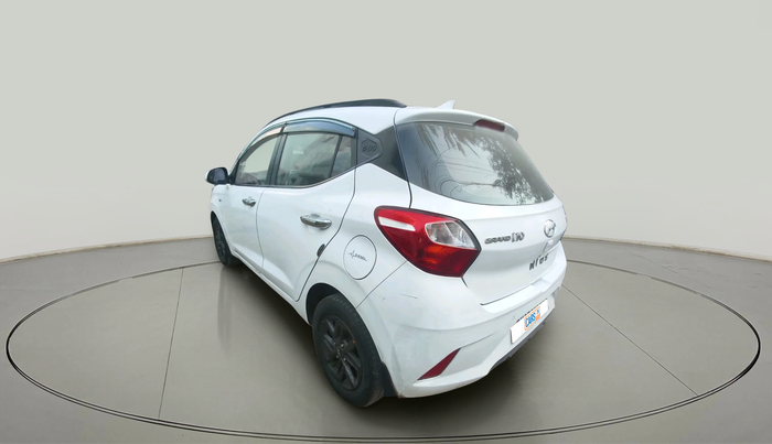 2021 Hyundai GRAND I10 NIOS SPORTZ U2 AMT 1.2 CRDI, Diesel, Automatic, 1,15,072 km, exterior