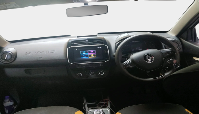 2023 Renault Kwid RXT 1.0 AMT, Petrol, Automatic, 31,973 km, interior