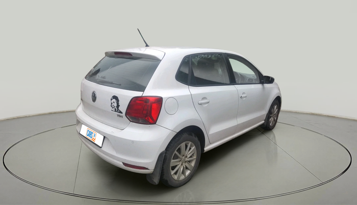 2017 Volkswagen Polo HIGHLINE1.5L, Diesel, Manual, 1,76,272 km, exterior