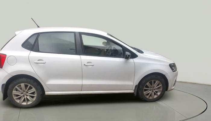 2017 Volkswagen Polo HIGHLINE1.5L, Diesel, Manual, 1,76,272 km, exterior