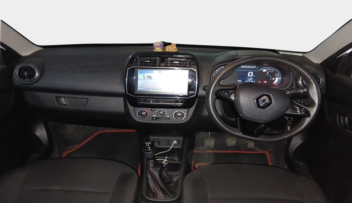 2023 Renault Kwid RXT 1.0, Petrol, Manual, 11,778 km, interior