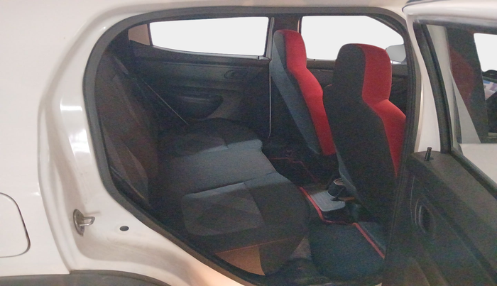 2023 Renault Kwid RXT 1.0, Petrol, Manual, 11,778 km, interior