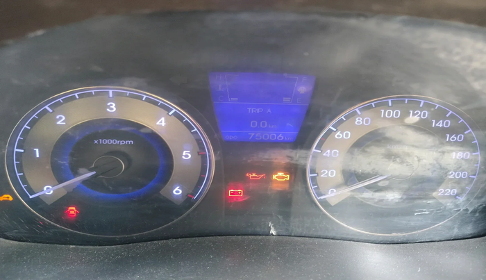 2011 Hyundai Verna FLUIDIC 1.6 CRDI SX, Diesel, Manual, 75,006 km, interior