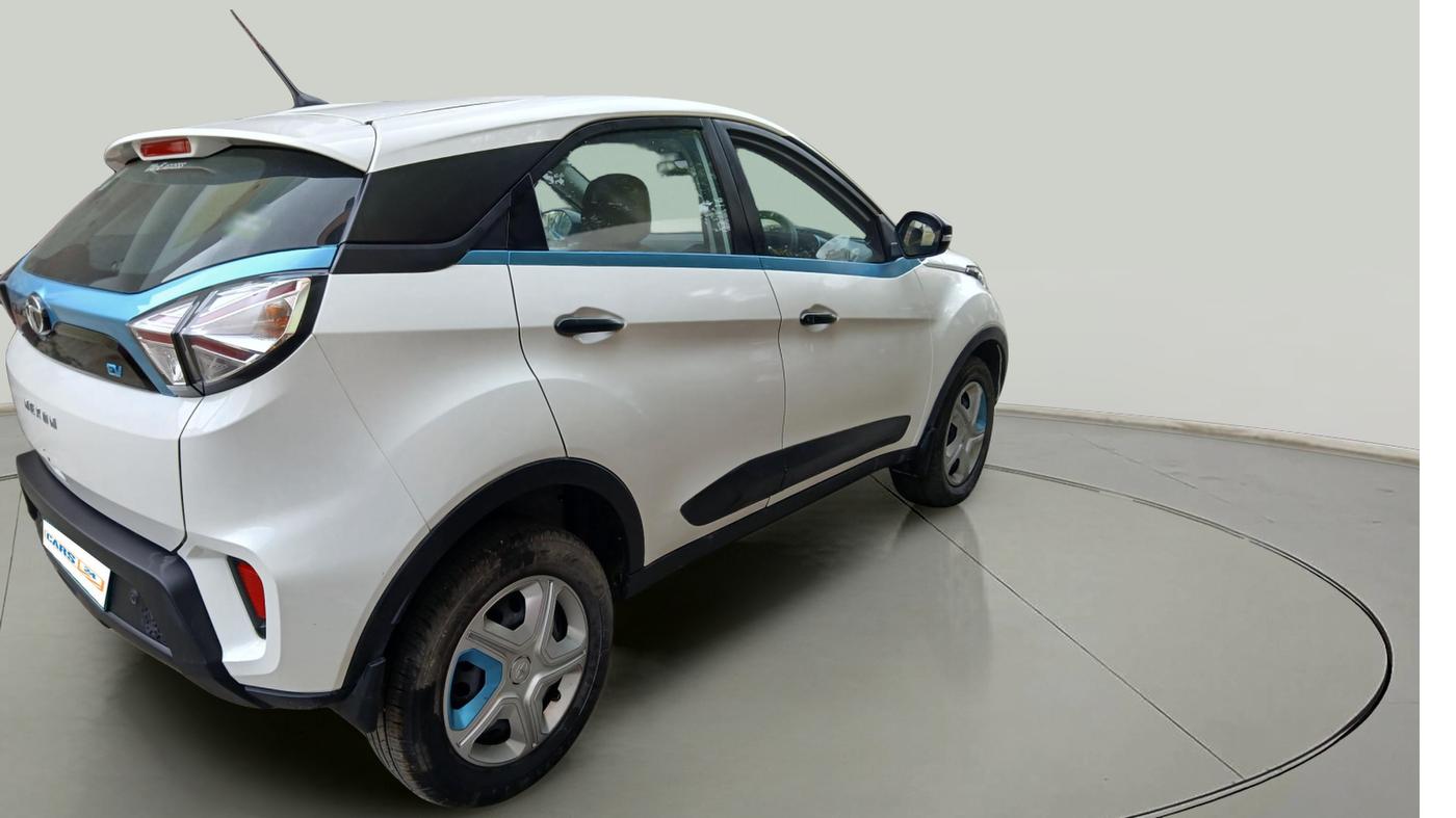 2022 Tata NEXON EV XM, Electric, Automatic, 4,770 km, exterior