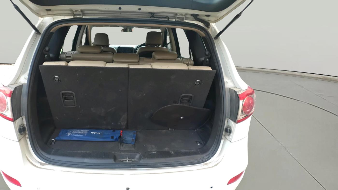 2012 Hyundai Santa Fe 4 WD, Diesel, Manual, 90,631 km, exterior