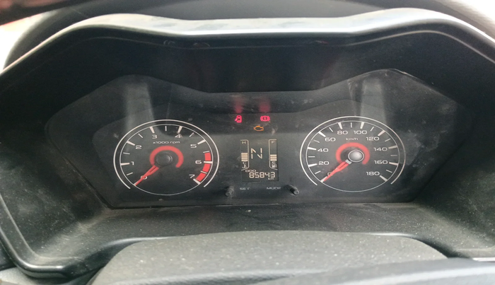 2018 Mahindra KUV 100 NXT K2 P 6 STR, Petrol, Manual, 85,843 km, interior