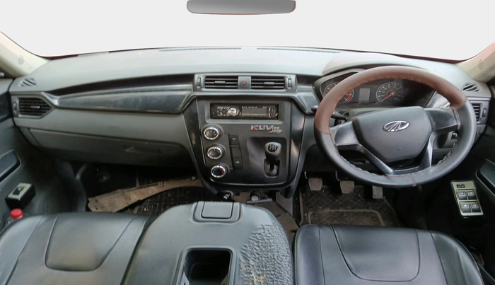 2018 Mahindra KUV 100 NXT K2 P 6 STR, Petrol, Manual, 85,843 km, interior