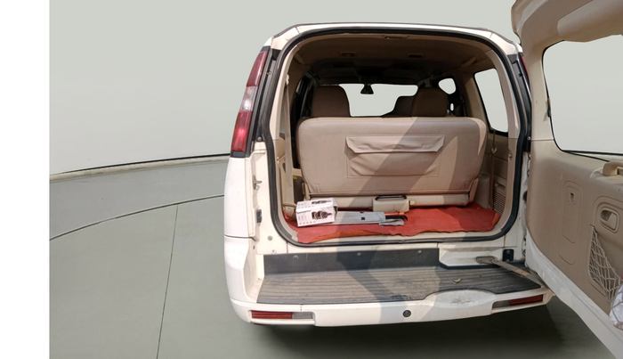 2011 Ford Endeavour 3.0L 4X4 AT, Diesel, Automatic, 77,791 km, exterior