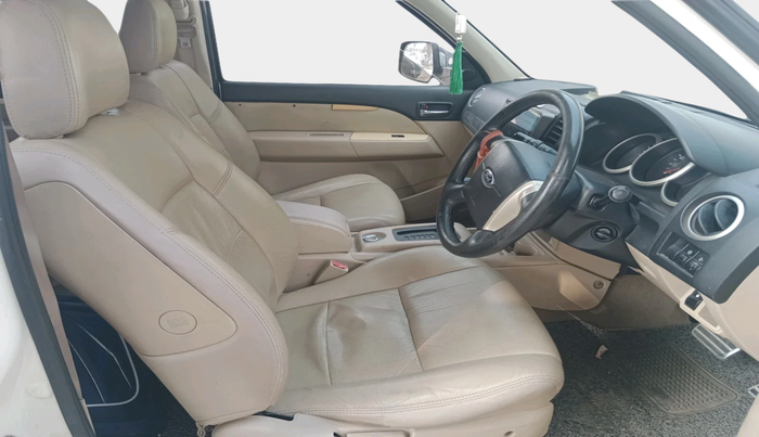 2011 Ford Endeavour 3.0L 4X4 AT, Diesel, Automatic, 77,791 km, interior