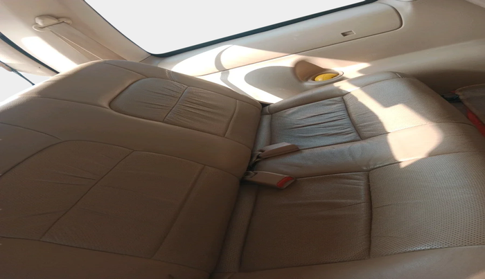 2011 Ford Endeavour 3.0L 4X4 AT, Diesel, Automatic, 77,791 km, interior