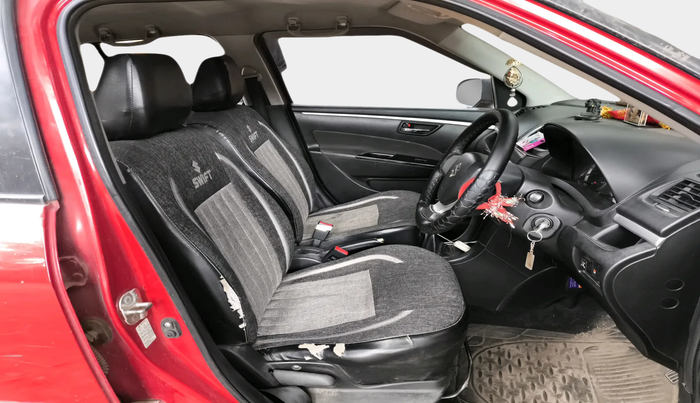 2013 Maruti Swift VXI, Petrol, Manual, 59,990 km, interior