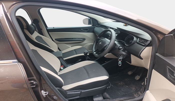 2023 Renault TRIBER RXT, Petrol, Manual, 27,263 km, interior