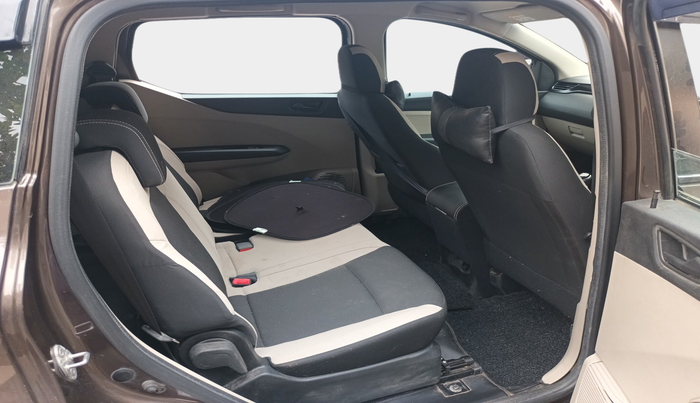 2023 Renault TRIBER RXT, Petrol, Manual, 27,263 km, interior