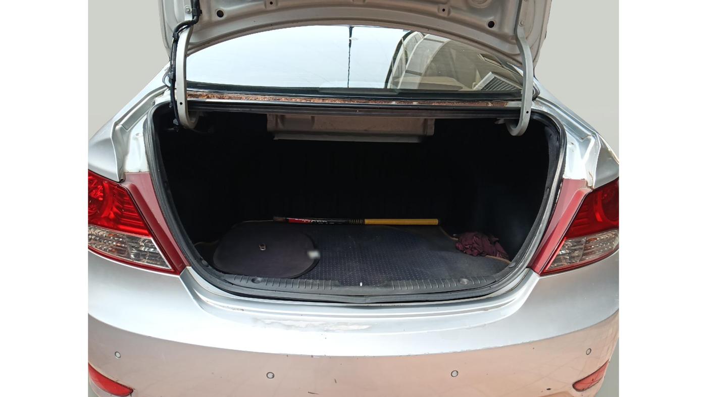 2012 Hyundai Verna FLUIDIC 1.6 CRDI EX, Diesel, Manual, 1,32,131 km, exterior