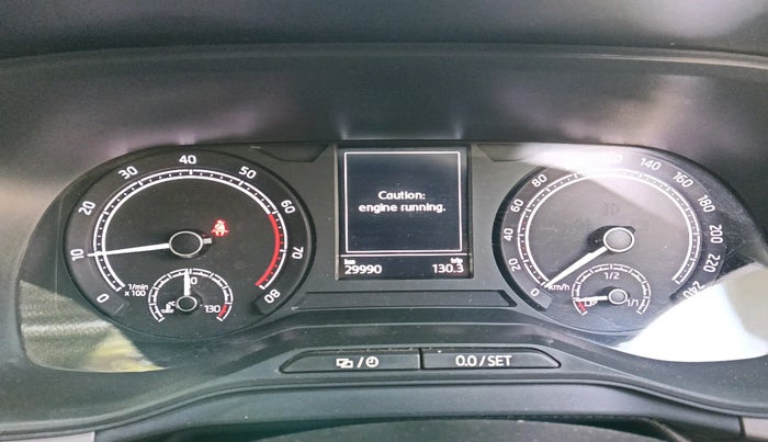 2022 Skoda KUSHAQ AMBITION 1.0L TSI AT, Petrol, Automatic, 29,990 km, interior