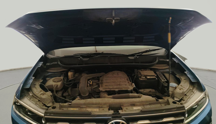 2023 Volkswagen TAIGUN TOPLINE 1.0 TSI AT, Petrol, Automatic, 21,546 km, exterior