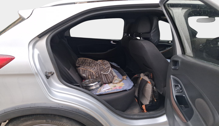 2018 Ford FREESTYLE TITANIUM 1.2 PETROL, Petrol, Manual, 1,41,953 km, interior