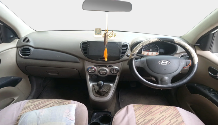 2012 Hyundai i10 MAGNA 1.1, Petrol, Manual, 1,04,196 km, interior