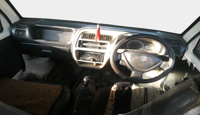 2019 Maruti Eeco 5 STR WITH A/C+HTR, Petrol, Manual, 1,19,319 km, interior