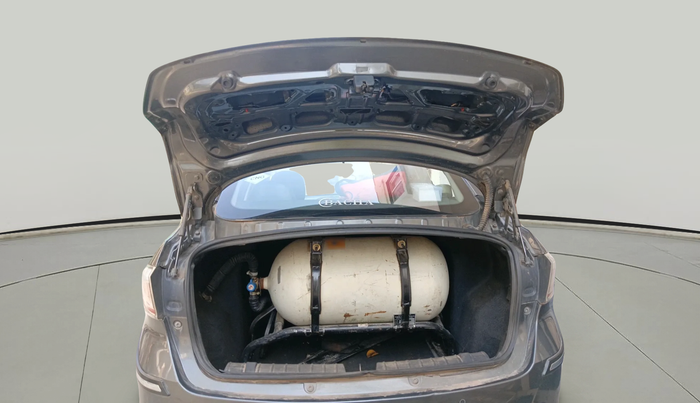 2022 Tata TIGOR XZ CNG, Petrol, Manual, 68,953 km, exterior