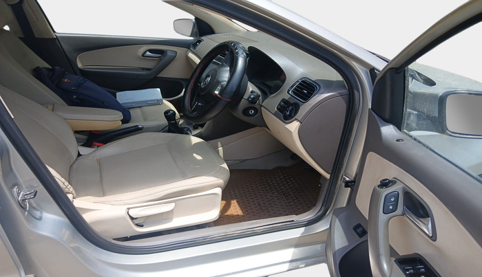 2013 Volkswagen Vento HIGHLINE DIESEL 1.6, Diesel, Manual, 85,747 km, interior