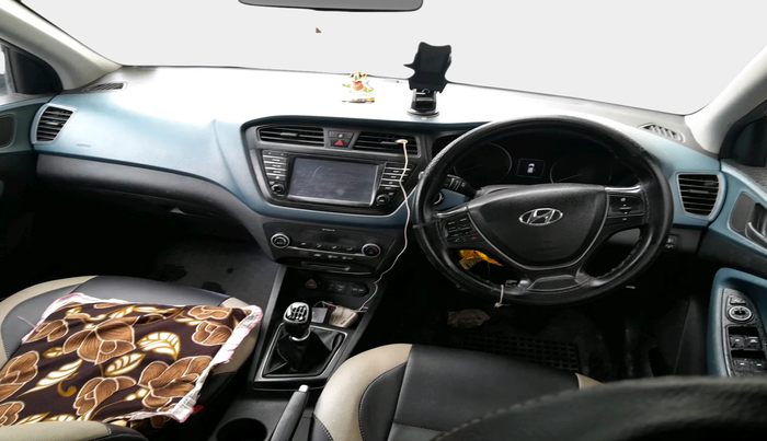 2016 Hyundai i20 Active 1.4 SX, Diesel, Manual, 85,984 km, interior