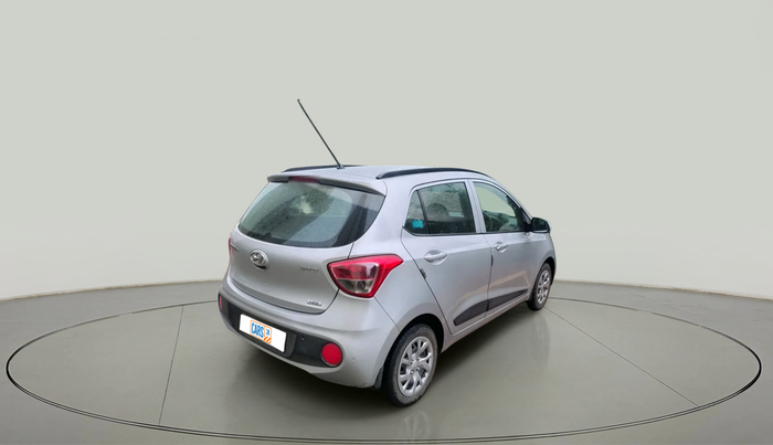 2017 Hyundai Grand i10 SPORTZ (O) 1.2 U2 CRDI, Diesel, Manual, 63,863 km, exterior