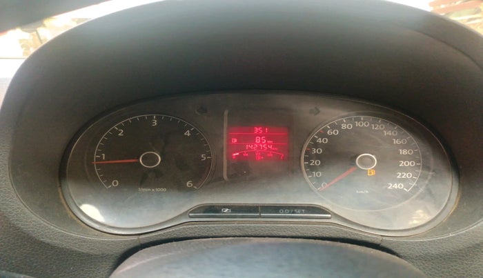 2011 Volkswagen Polo HIGHLINE DIESEL, Diesel, Manual, 1,42,754 km, interior