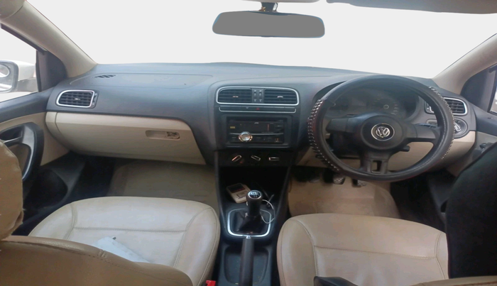 2011 Volkswagen Polo HIGHLINE DIESEL, Diesel, Manual, 1,42,754 km, interior