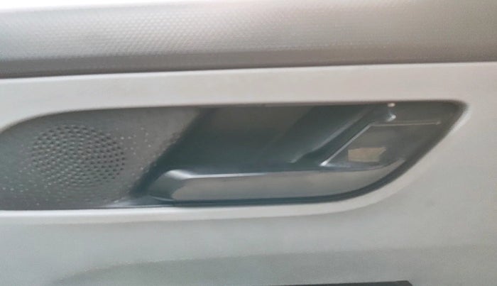 2021 Tata ALTROZ XE PETROL, Petrol, Manual, 61,500 km, interior