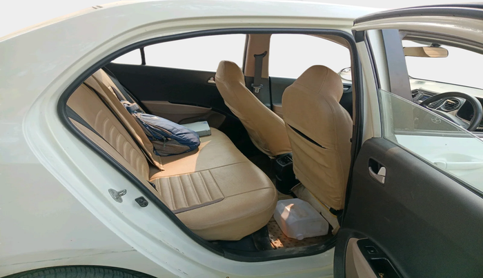 2015 Hyundai Xcent S 1.1 CRDI, Diesel, Manual, 1,00,135 km, interior