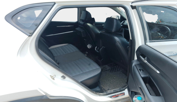 2022 KIA SONET HTK PLUS 1.0 IMT, Petrol, Manual, 27,341 km, interior