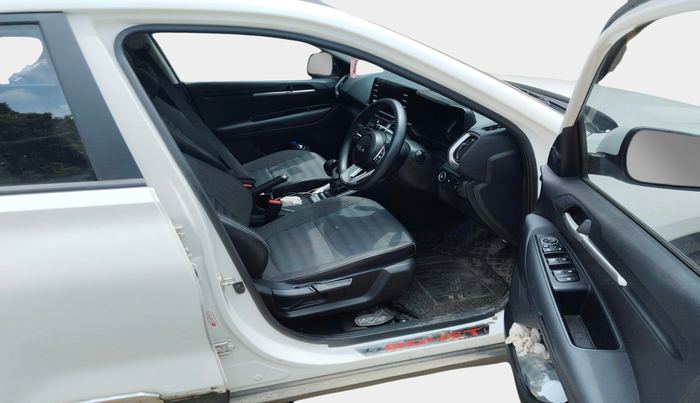 2022 KIA SONET HTK PLUS 1.0 IMT, Petrol, Manual, 27,341 km, interior
